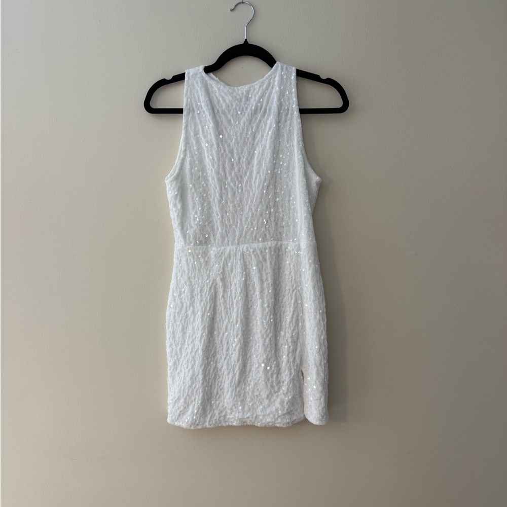 White Sleeveless Sequin Dress
